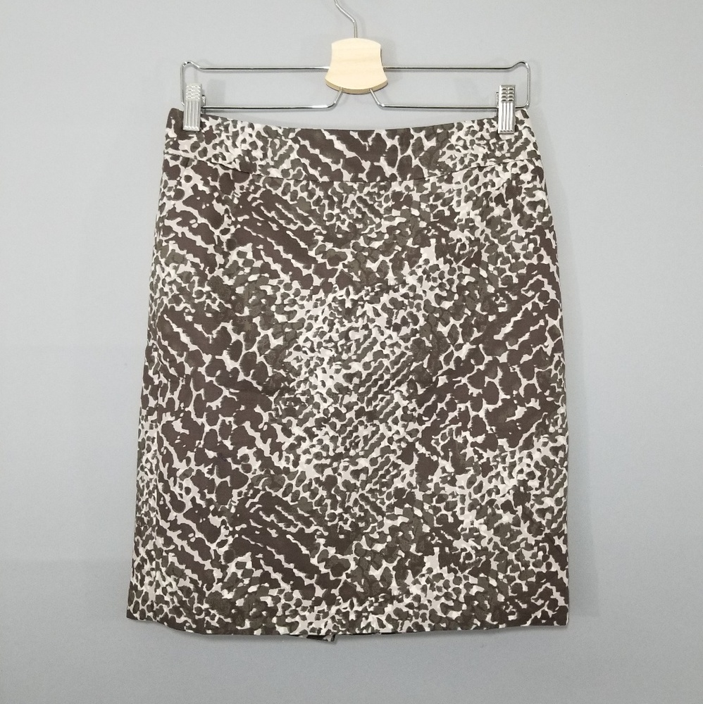 Ann Taylor LOFT Animal Print Pencil Skirt Size 2